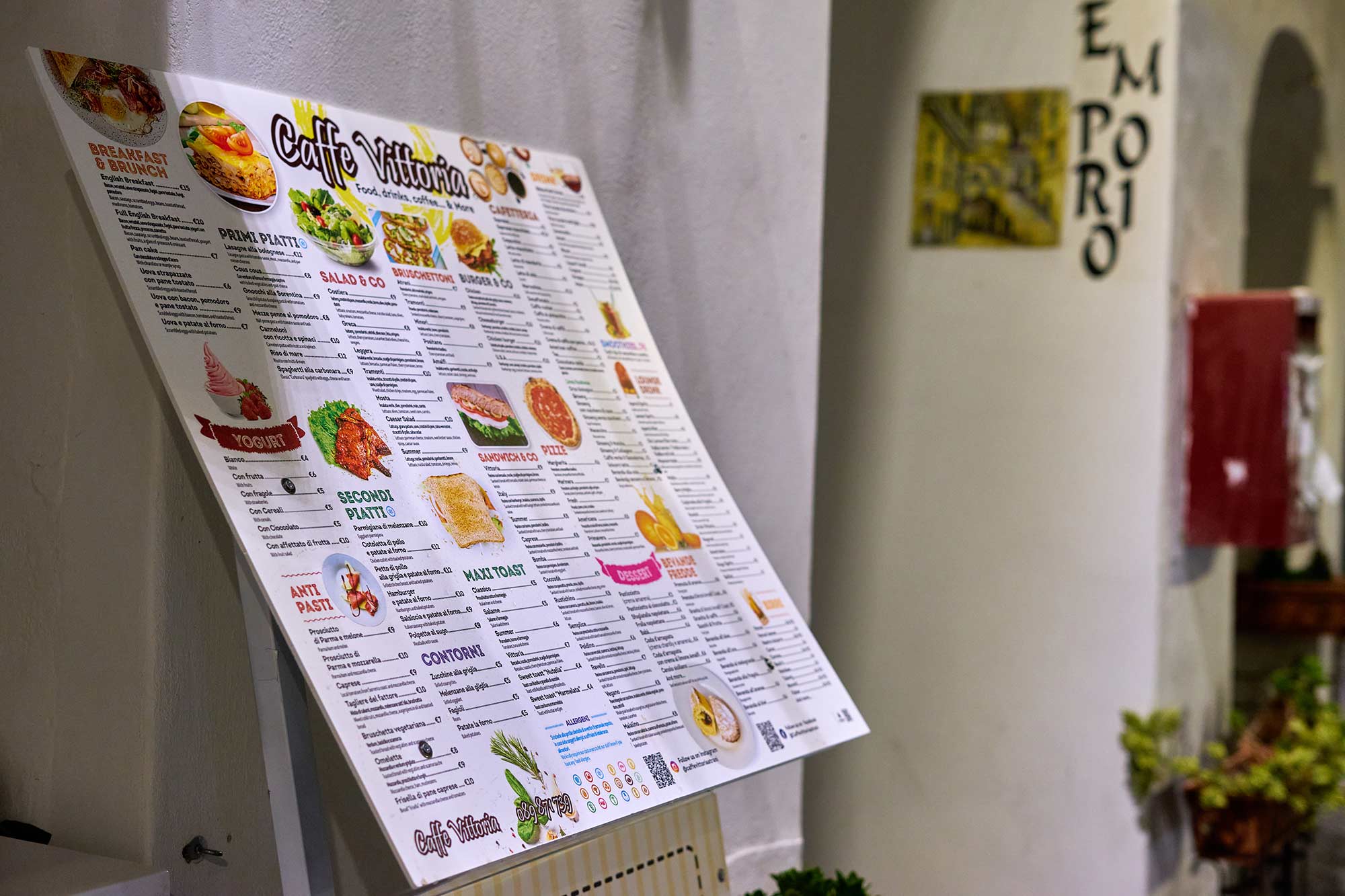 Big Outside Menu Mockup